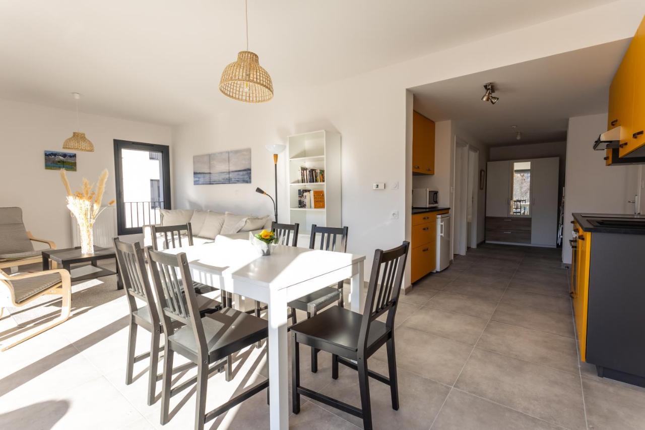 Appartement Au Calme Des Sommets - Vue Montagne à Embrun Extérieur photo