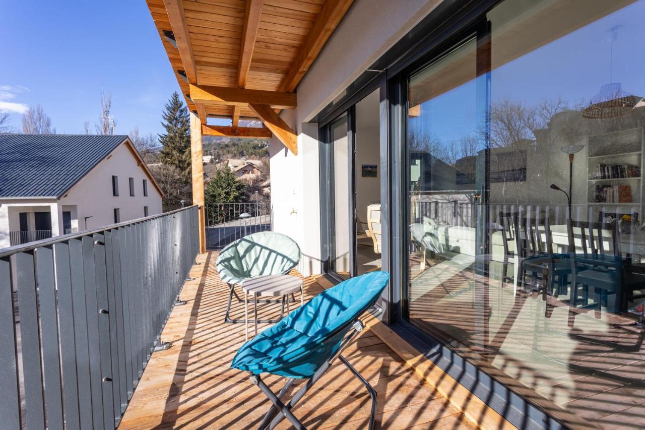 Appartement Au Calme Des Sommets - Vue Montagne à Embrun Extérieur photo